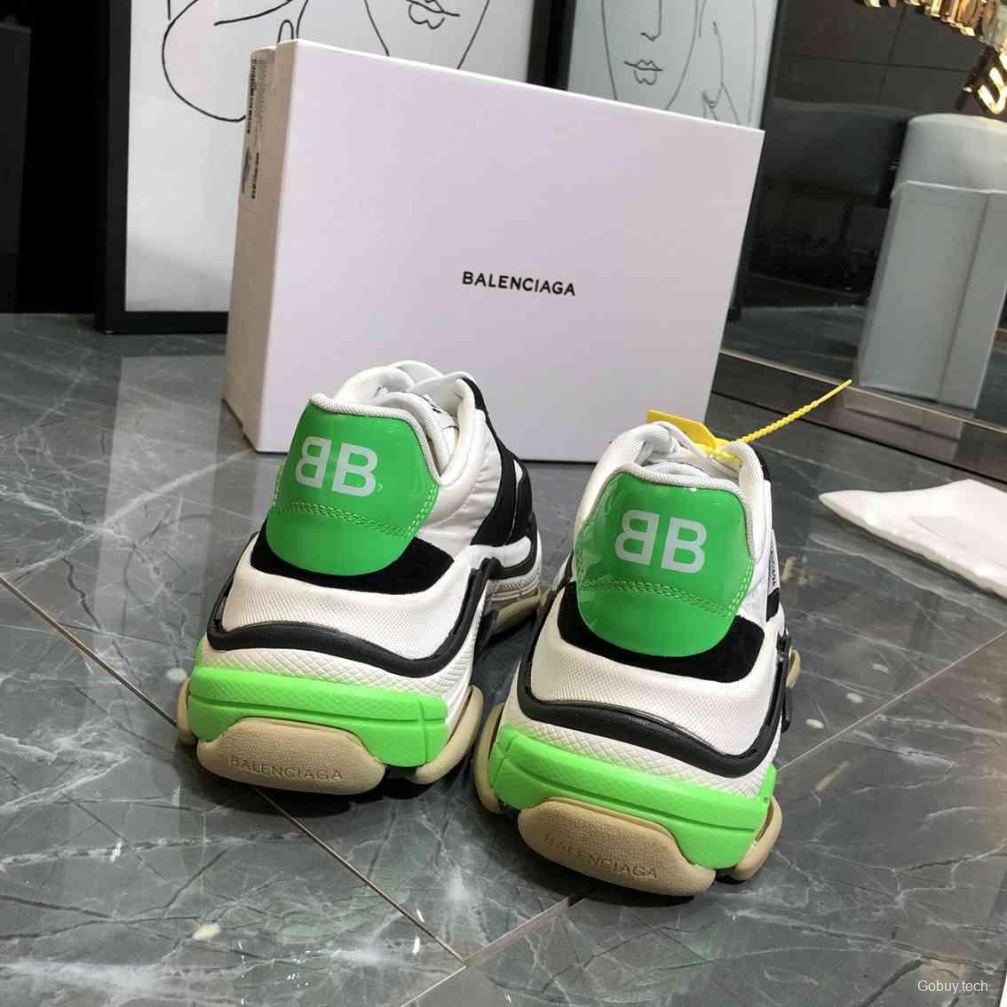 Men/Women Balenciaga Triple S Sneaker Black/Grey Item 6380340