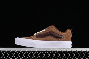 Vans Classics Knu Skool Retro Sneakers with Enlarged Toe and Thickened Trim - VN0009QCLC5