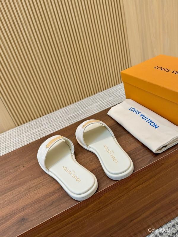 2025 Women Louis Vuitton White Leather Slippers LY00200
